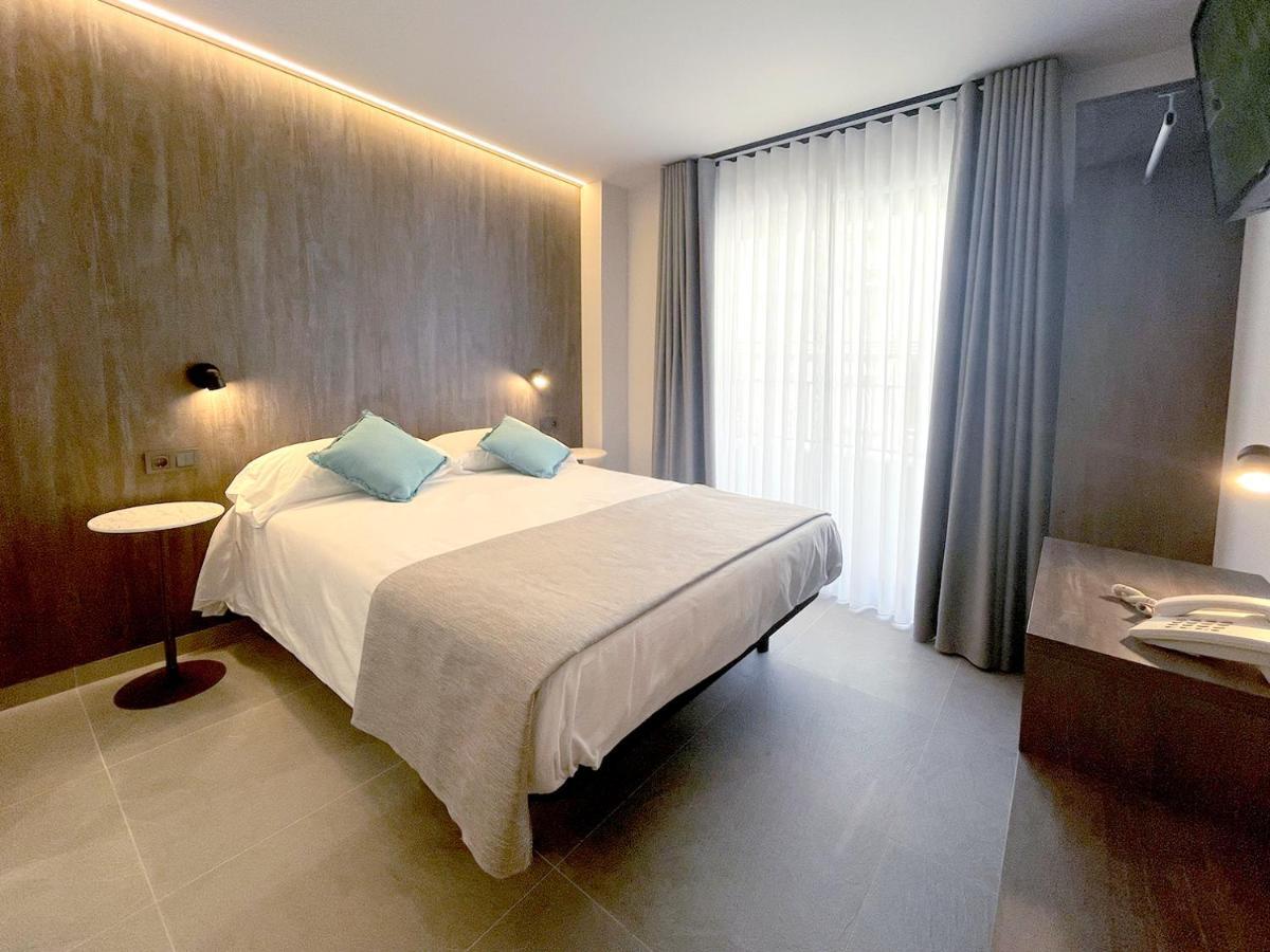 Hotel Quatre Llunes Santa Pola Luaran gambar